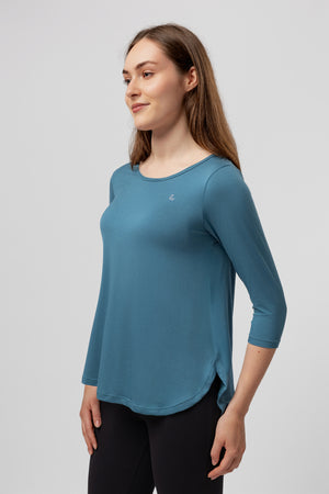 lelosi basic t-shirt bailee 1