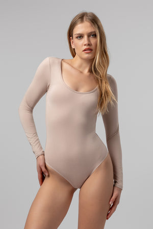 lelosi brazilian body caramel 1